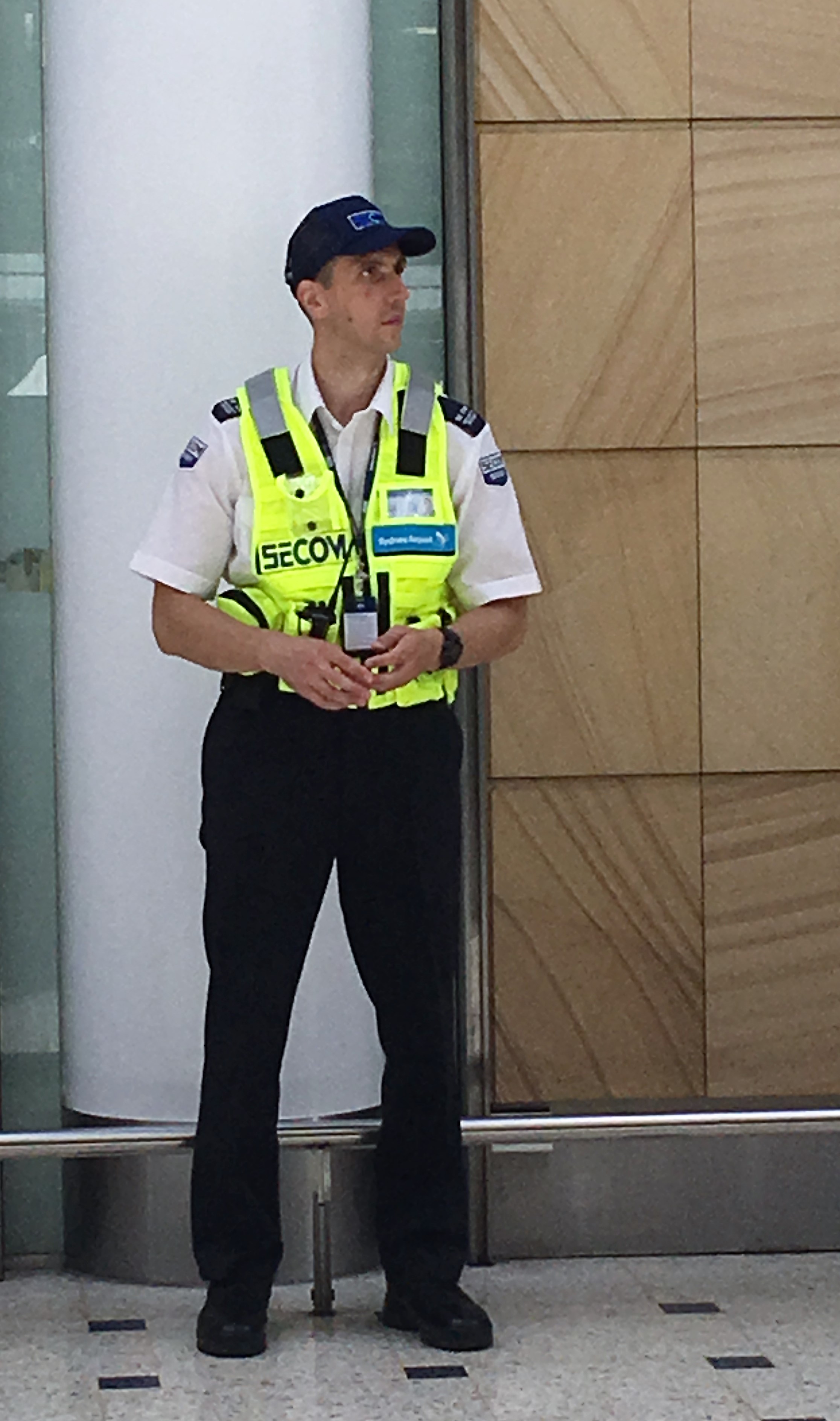 secom-guard-airport-landside-security-secom-new-zealand